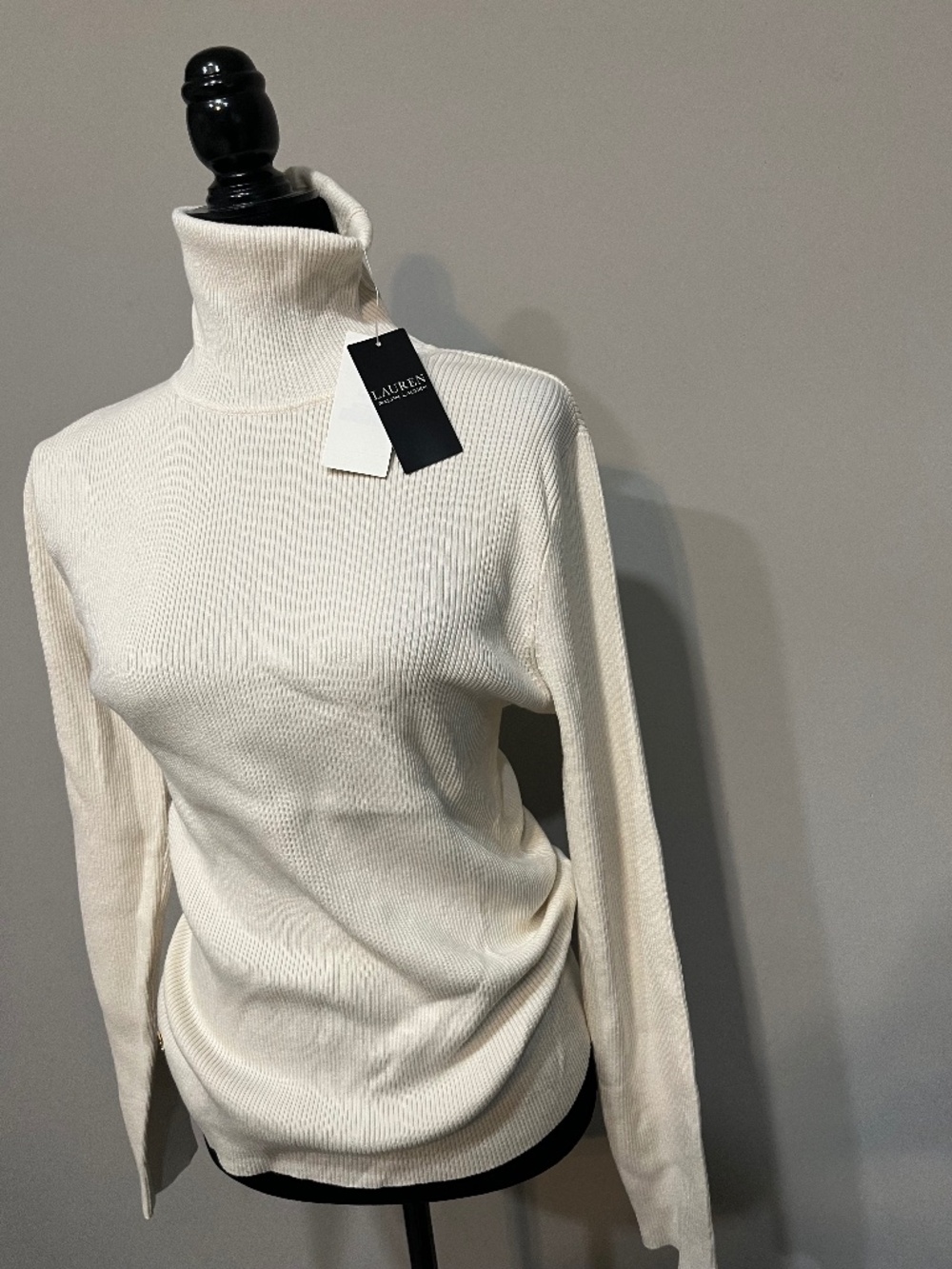 Lauren Ralph Lauren Cream Ribbed Turtleneck – Brand New